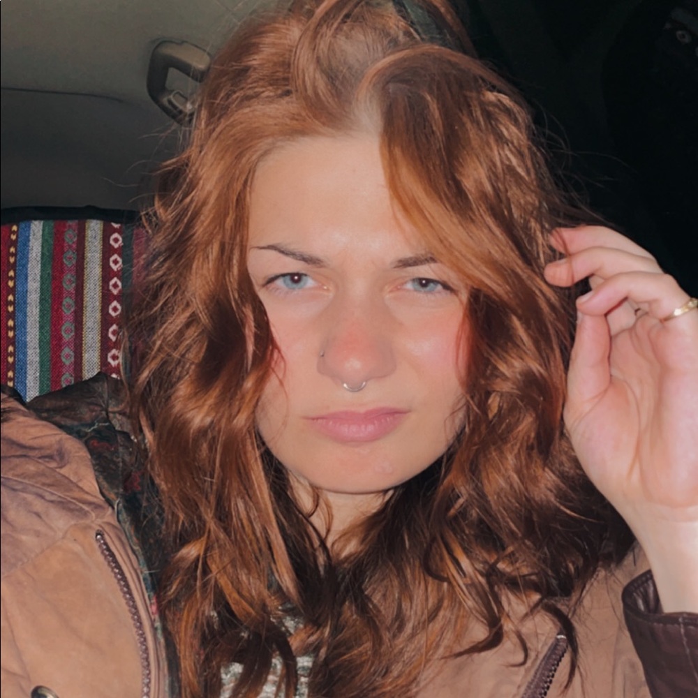 Meet your Posher, Amaya